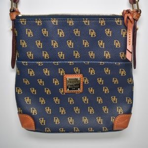 Dooney & Bourke Gretta Crossbody Bag